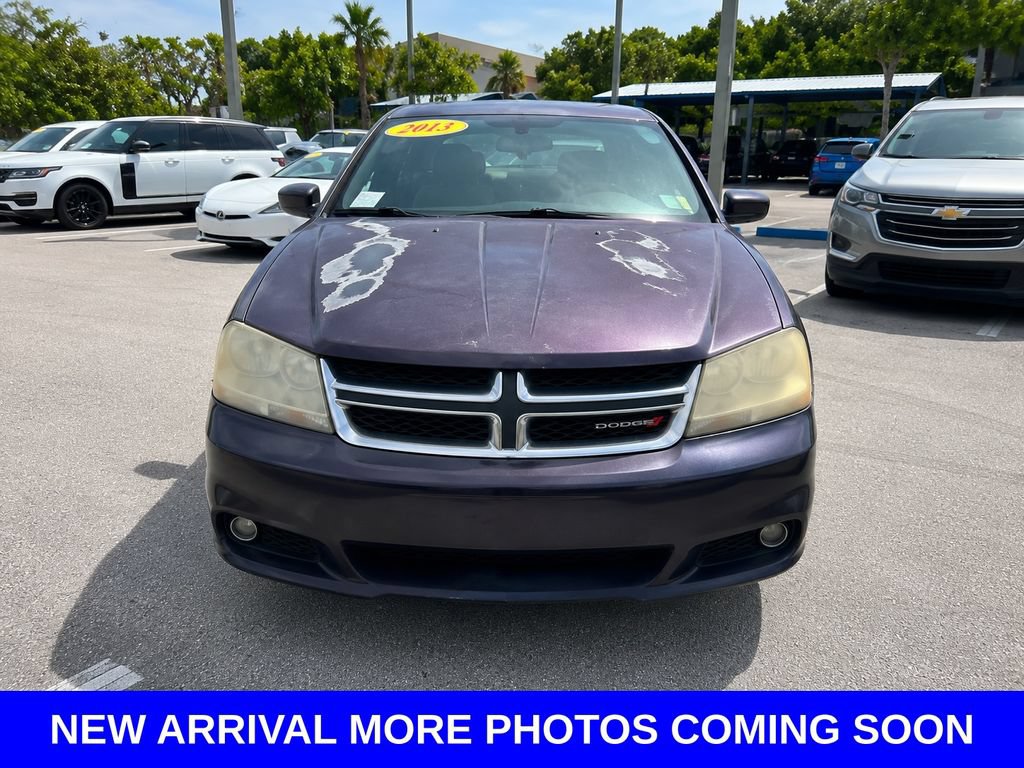 Used 2013 Dodge Avenger SXT FWD image 2