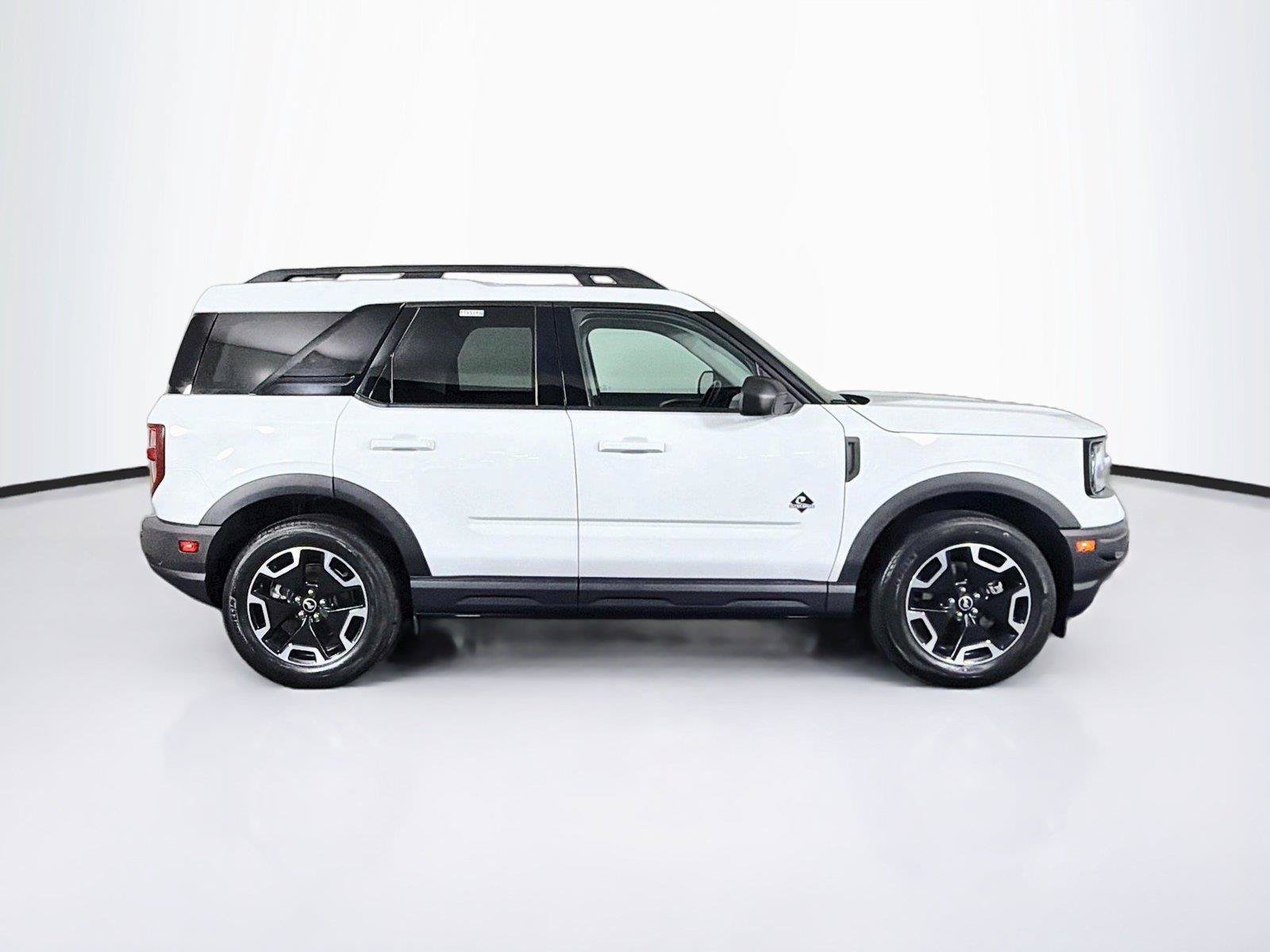 Used 2023 Ford Bronco Sport Outer Banks w/ Tech Package AWD/4WD image 12