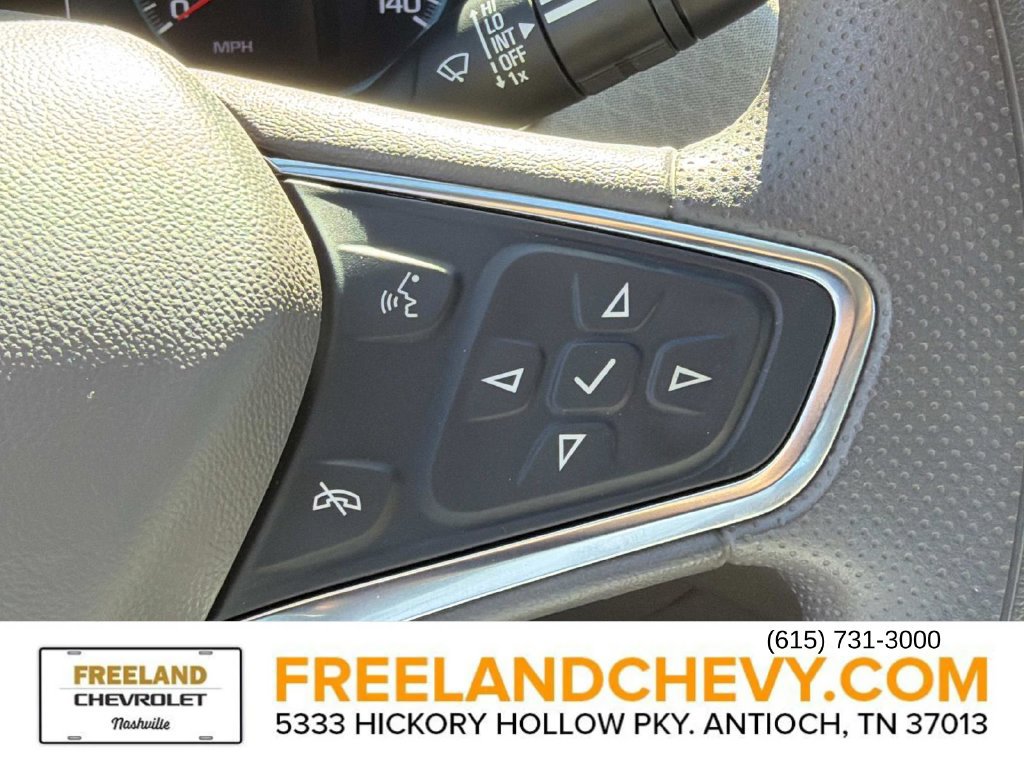 Used 2025 Chevrolet Malibu LT FWD image 37