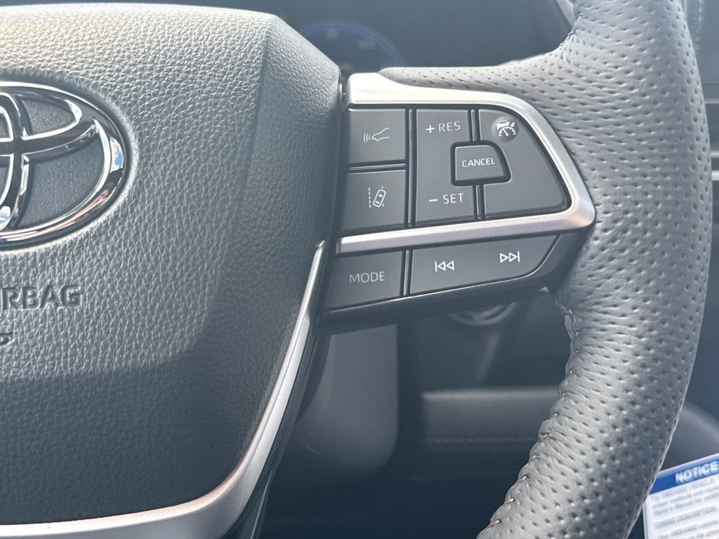 New 2026 Toyota Sienna Platinum AWD/4WD image 27