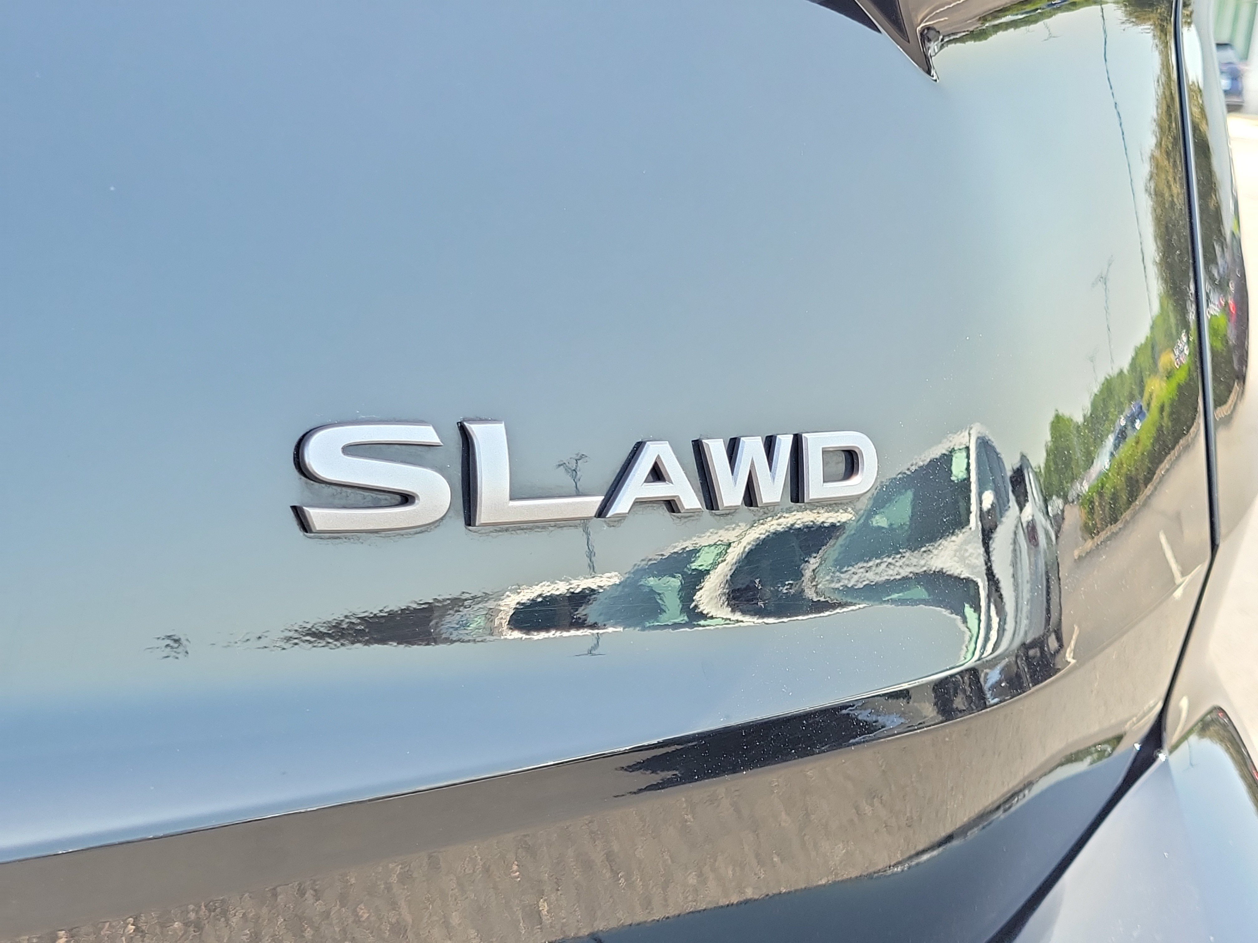 Certified 2026 Nissan Rogue SL AWD/4WD image 7