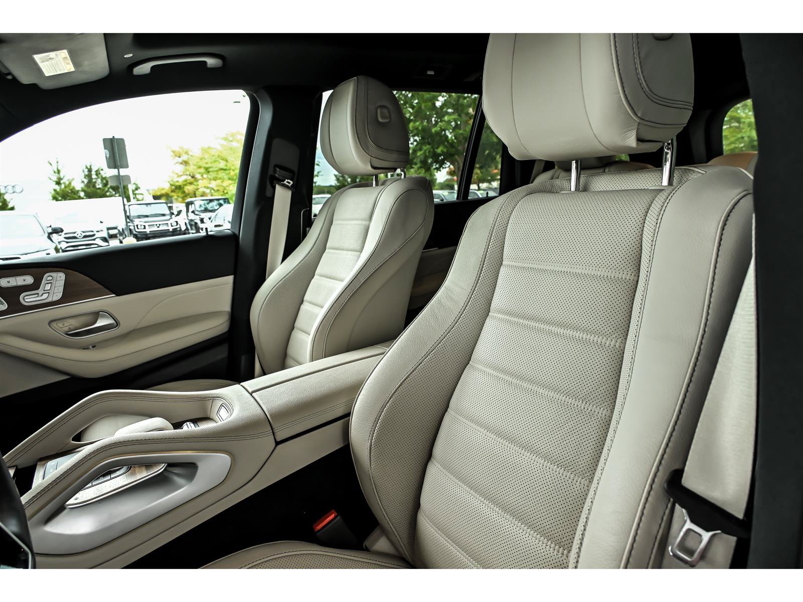 Certified 2024 Mercedes-Benz GLS 450 4MATIC image 12