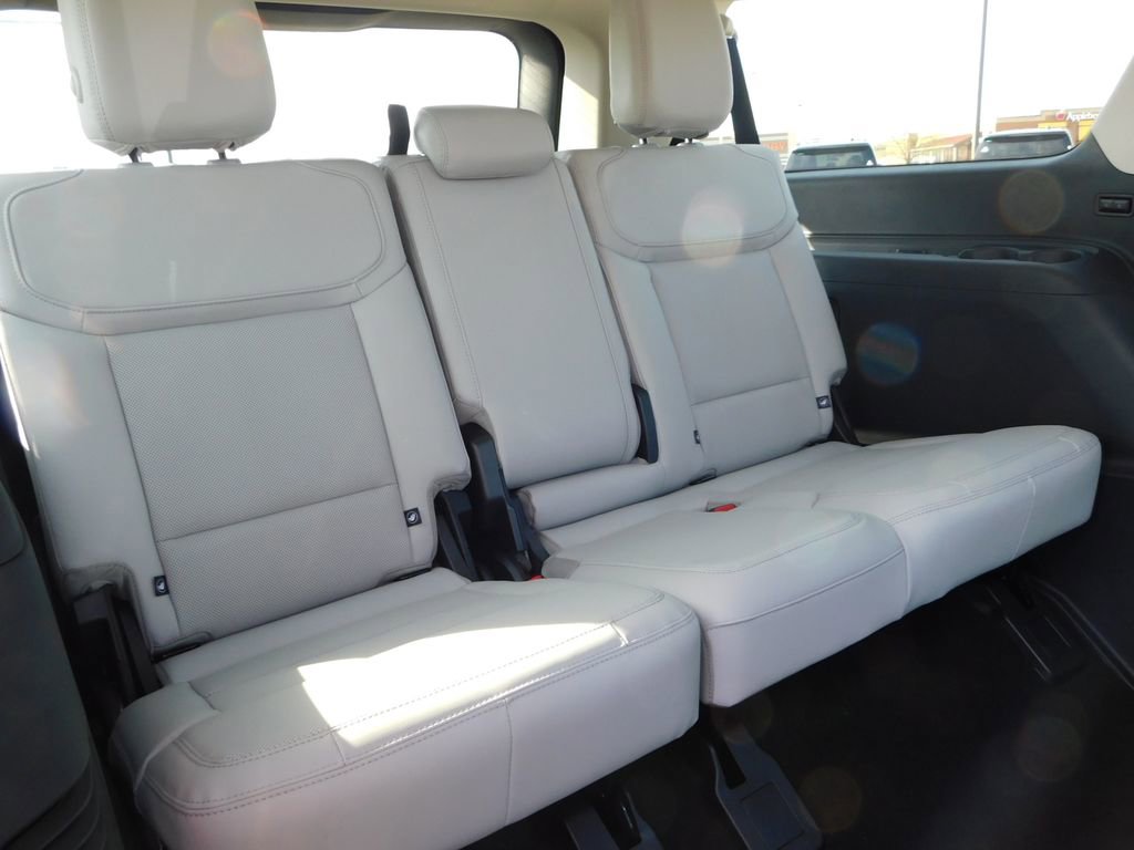 New 2026 Ford Expedition Max Platinum image 37