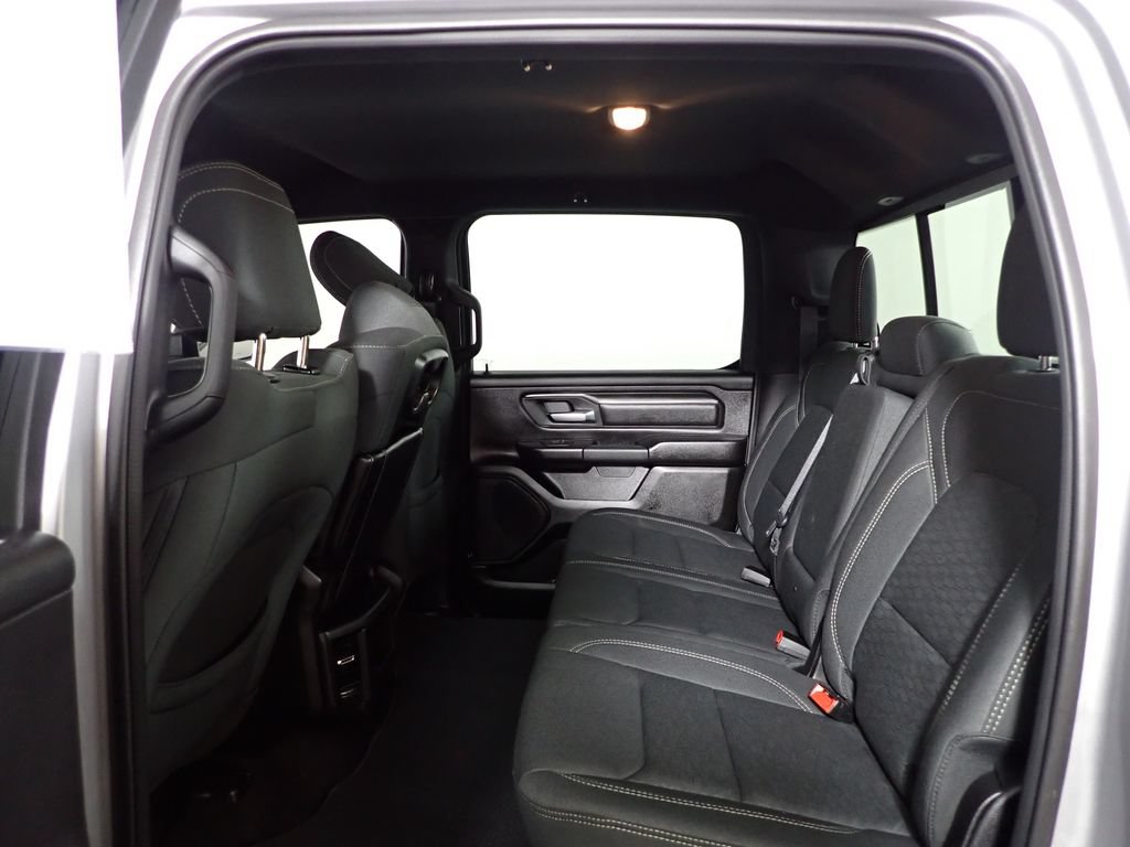 Used 2025 RAM 1500 Tradesman AWD/4WD image 31