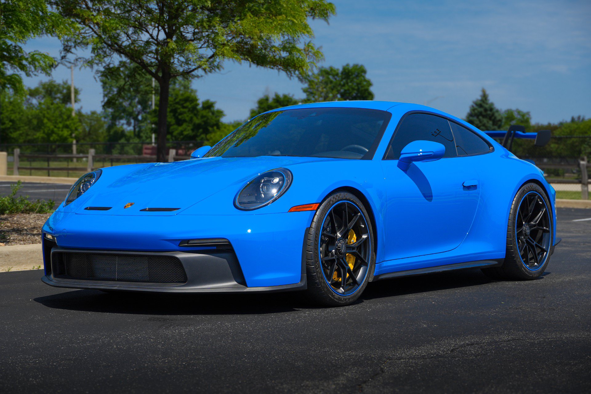 Used 2022 Porsche 911 GT3 RWD image 4