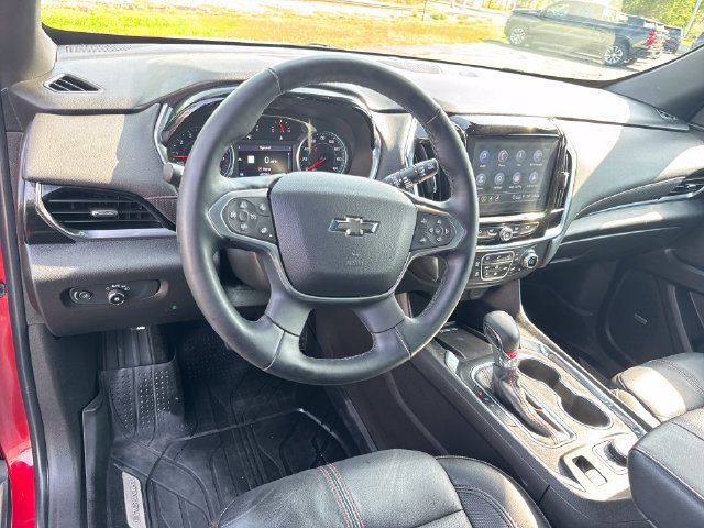 Used 2023 Chevrolet Traverse RS w/ LPO, Floor Liner Package AWD/4WD image 14