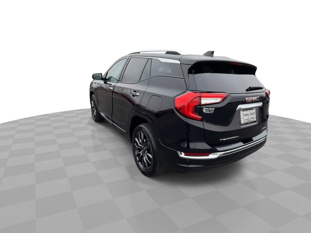 Certified 2024 GMC Terrain Denali w/ Black Diamond Edition image 6