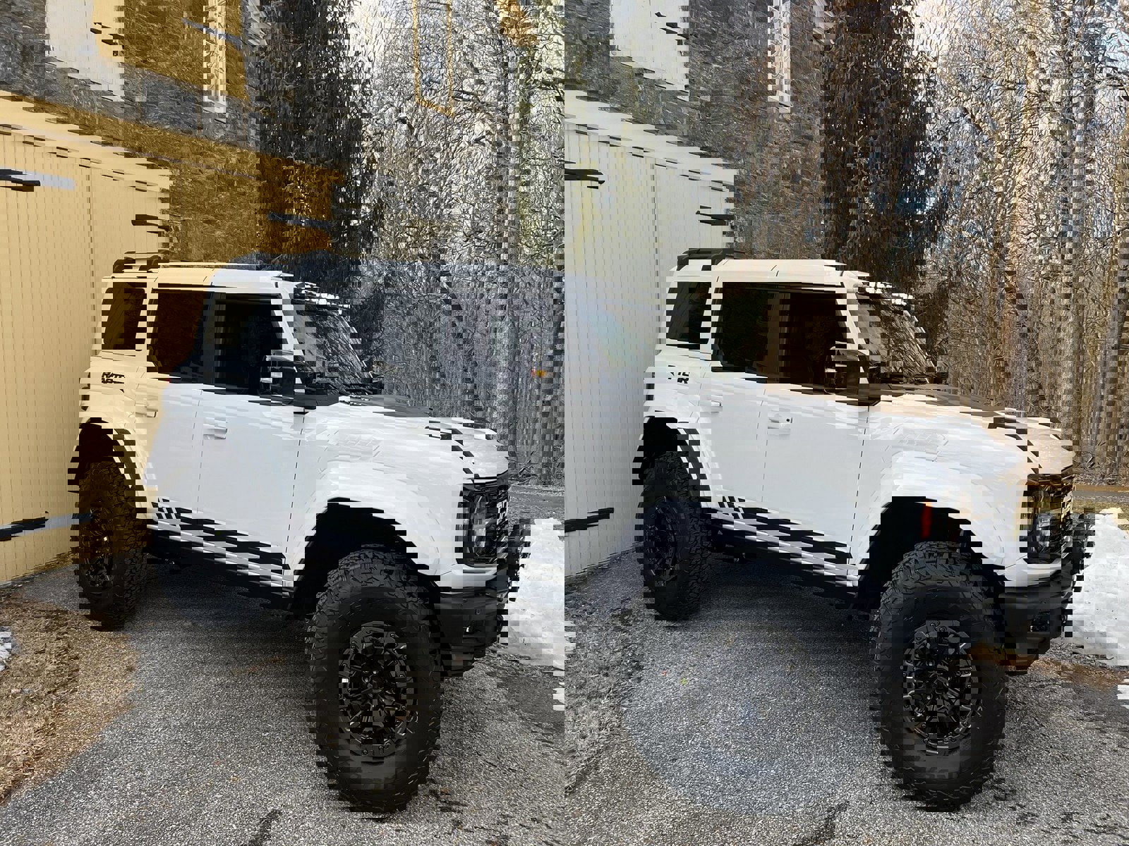 Used 2024 Ford Bronco Raptor w/ Interior Carbon Fiber Pack 6 image 95