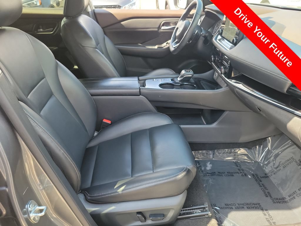 Used 2023 Nissan Rogue SL w/ SL Premium Package FWD image 19