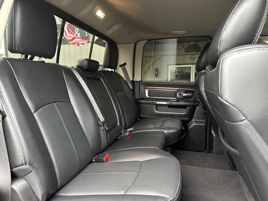 Used 2018 RAM 2500 Laramie w/ Snow Chief Group AWD/4WD image 14