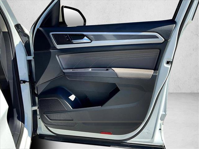 Used 2021 Volkswagen Atlas SE w/ Panoramic Sunroof Package image 19