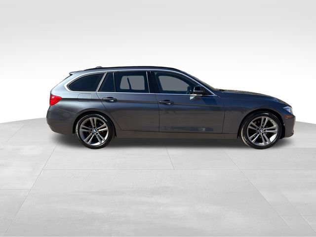 Used 2015 BMW 328i xDrive Wagon AWD/4WD image 2