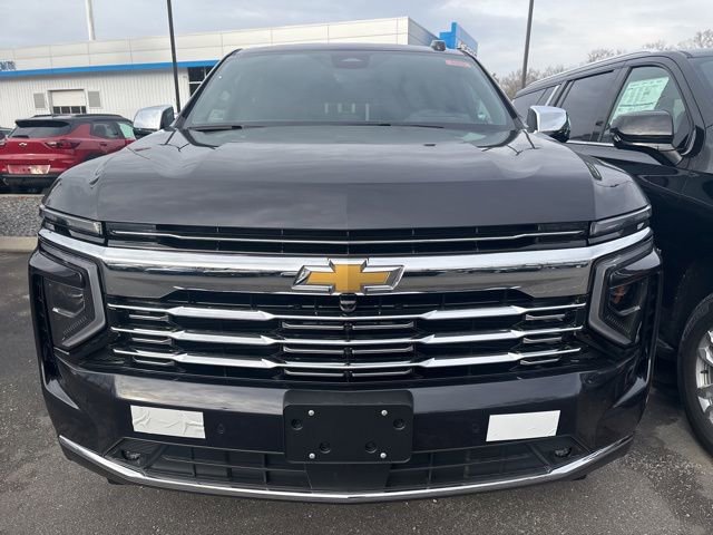 New 2026 Chevrolet Suburban Premier AWD/4WD image 2