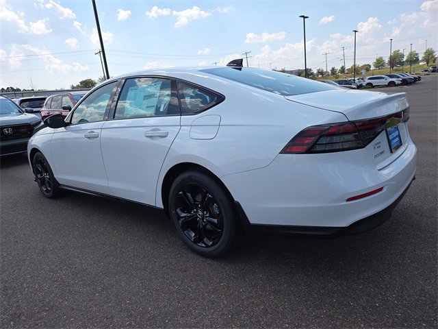 New 2025 Honda Accord SE image 3