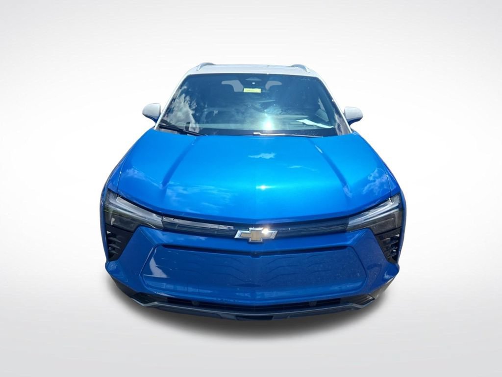 Used 2025 Chevrolet Blazer EV LT w/ Super Cruise Package AWD/4WD image 10