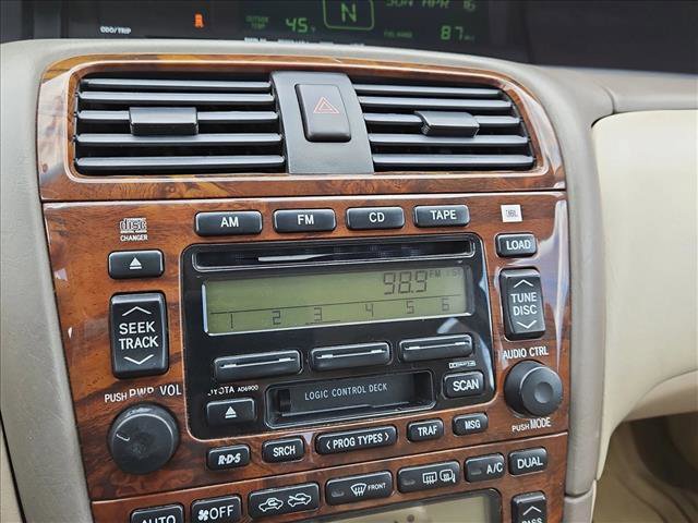 Used 2001 Toyota Avalon XLS FWD image 13