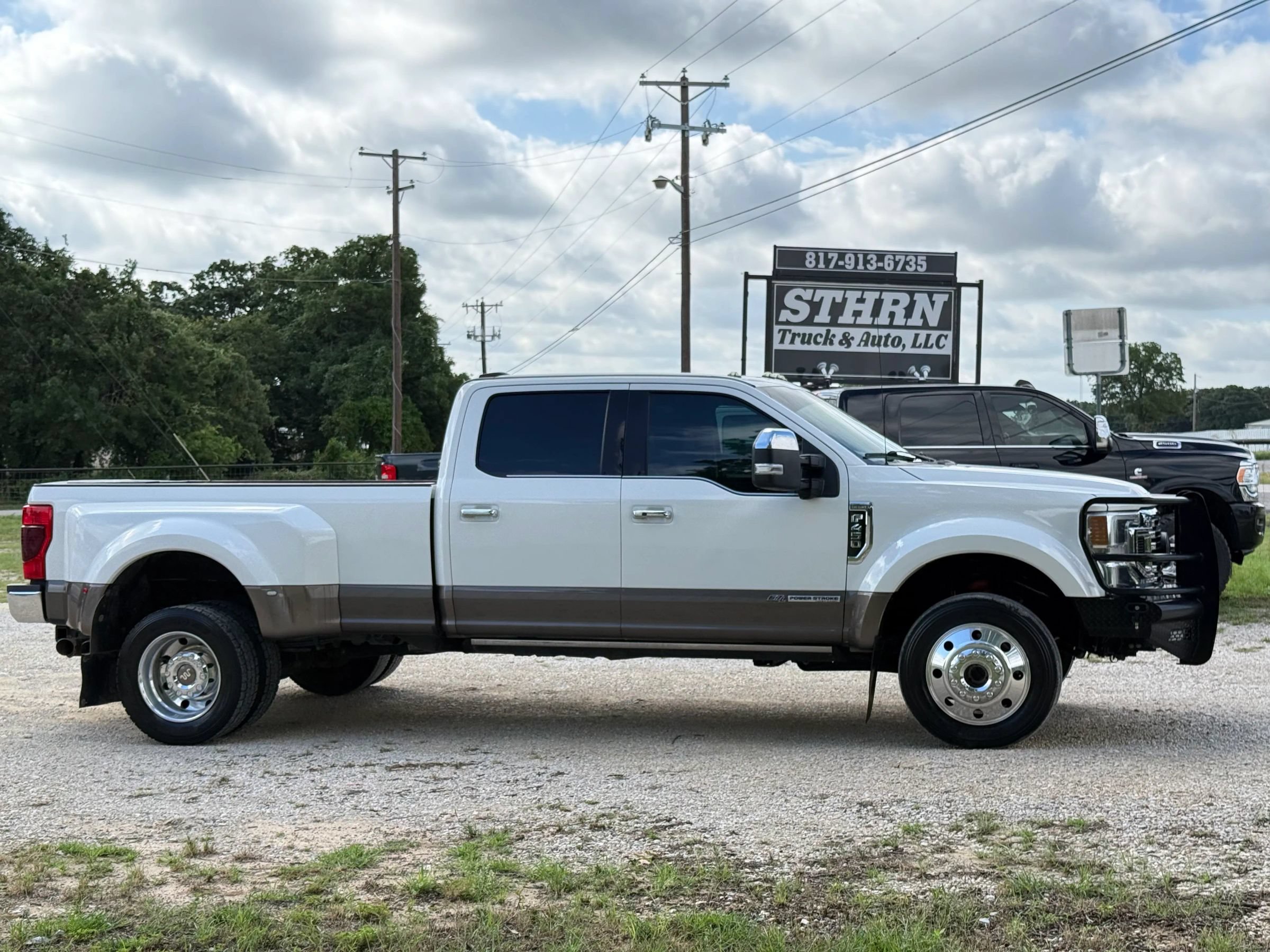 Used 2020 Ford F450 King Ranch w/ King Ranch Ultimate Package AWD/4WD image 2