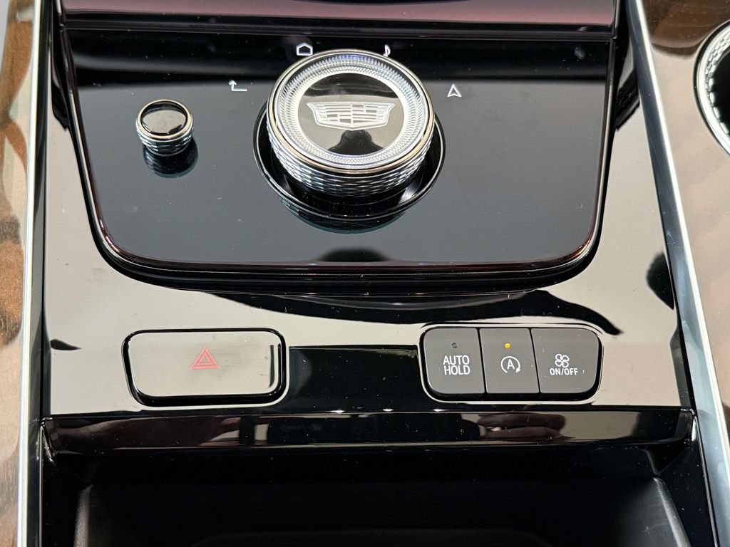 Used 2026 Cadillac Escalade Platinum Sport w/ LPO, ONYX Package AWD/4WD image 22