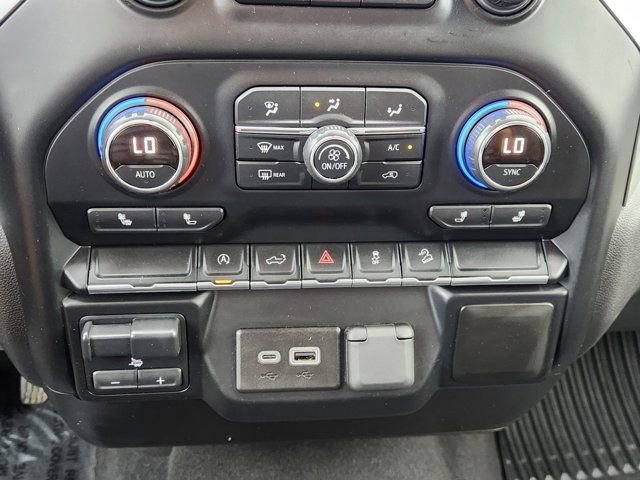 Used 2020 Chevrolet Silverado 1500 LT w/ All-Star Edition image 21