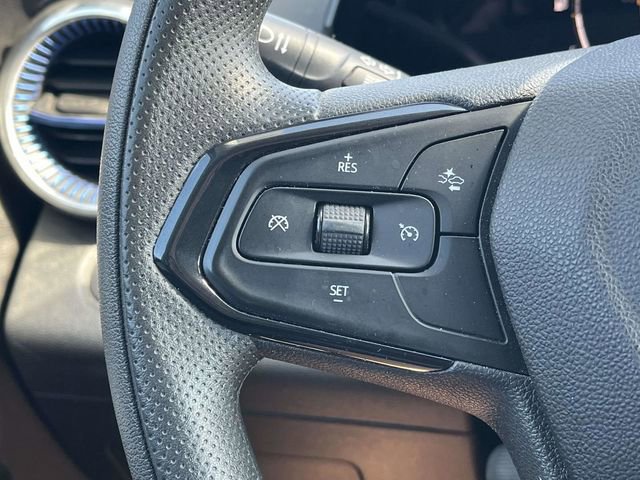 Used 2024 Chevrolet Trax LT FWD image 25