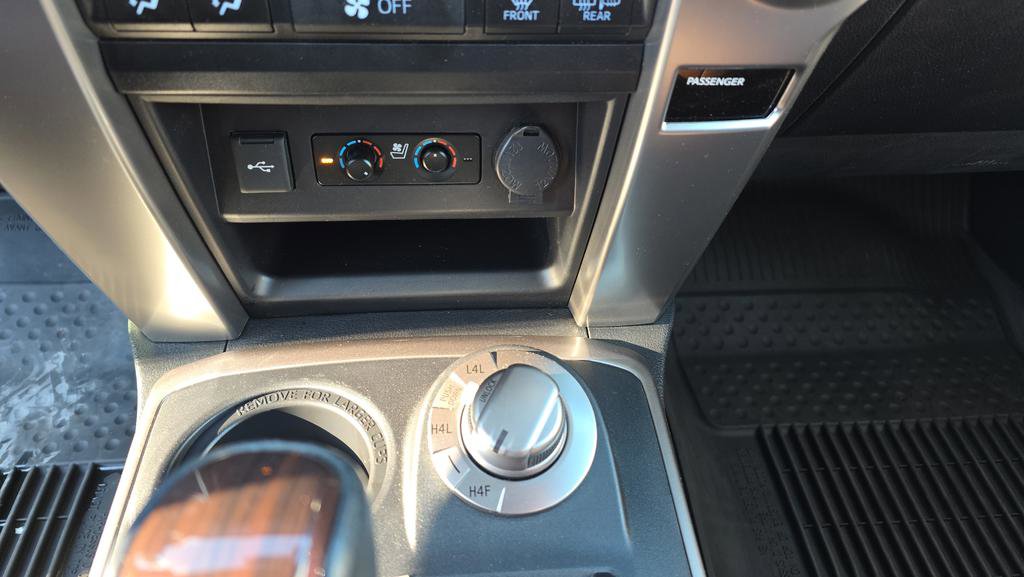 Used 2022 Toyota 4Runner Limited image 28