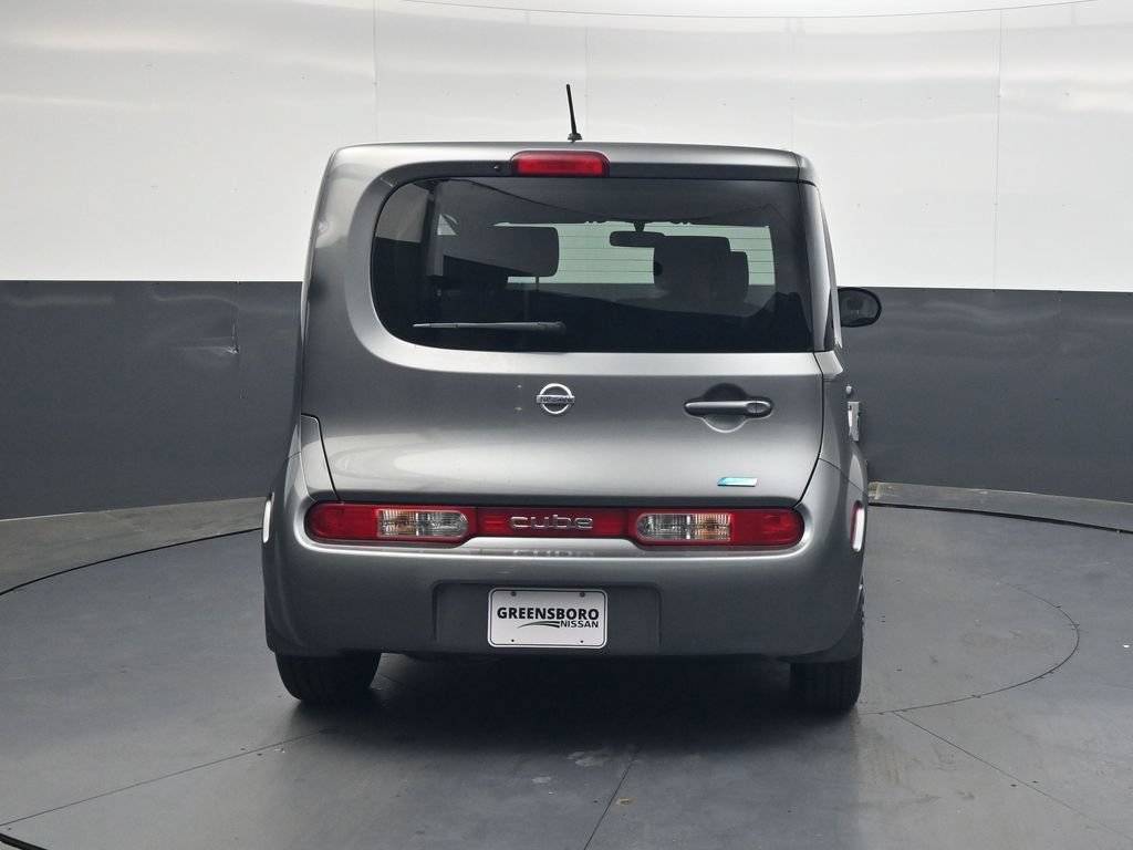 Used 2013 Nissan Cube 1.8 S w/ Interior Illumination Pkg FWD image 5