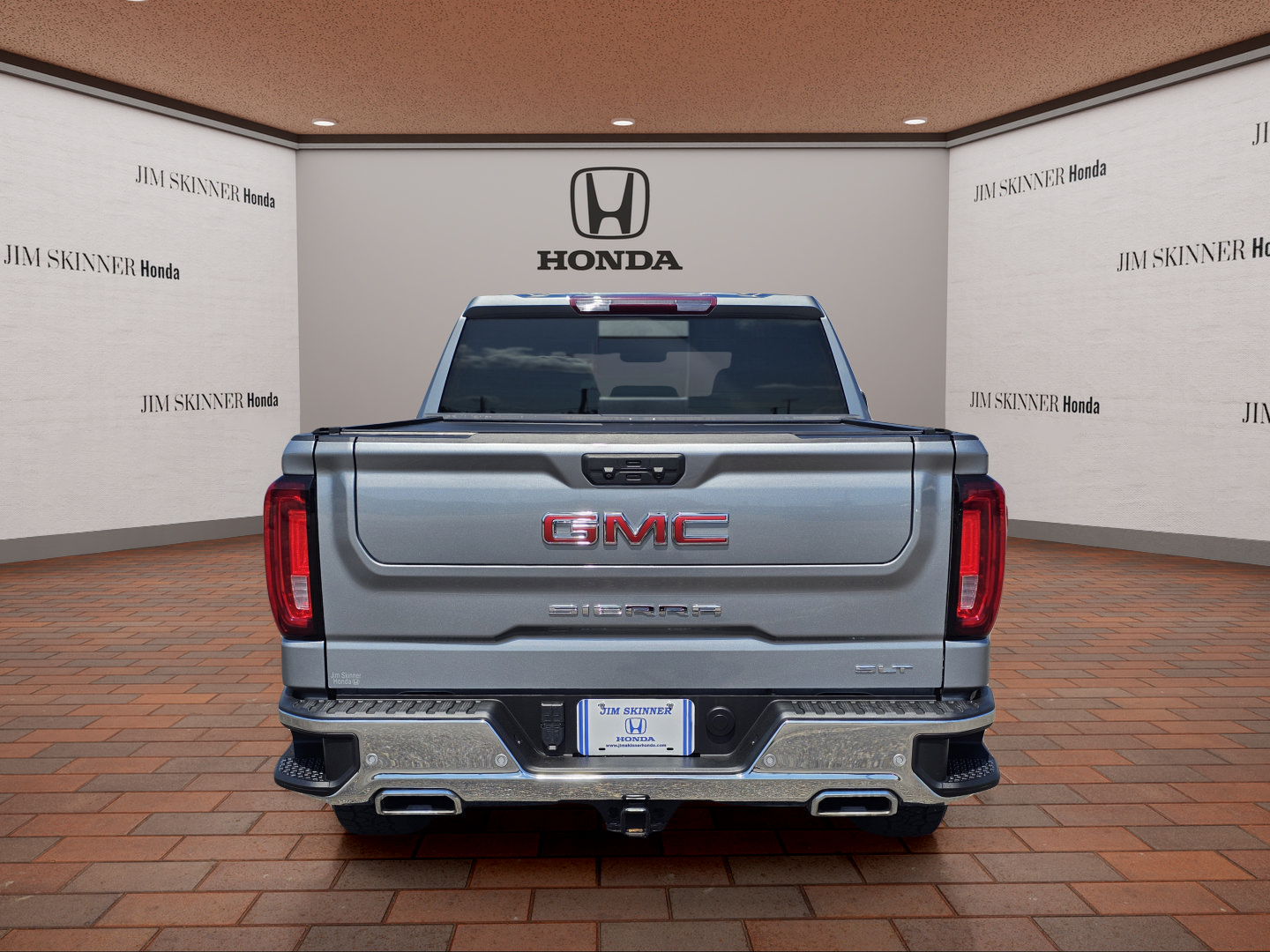 Used 2023 GMC Sierra 1500 SLT w/ SLT Premium Plus Package AWD/4WD image 12