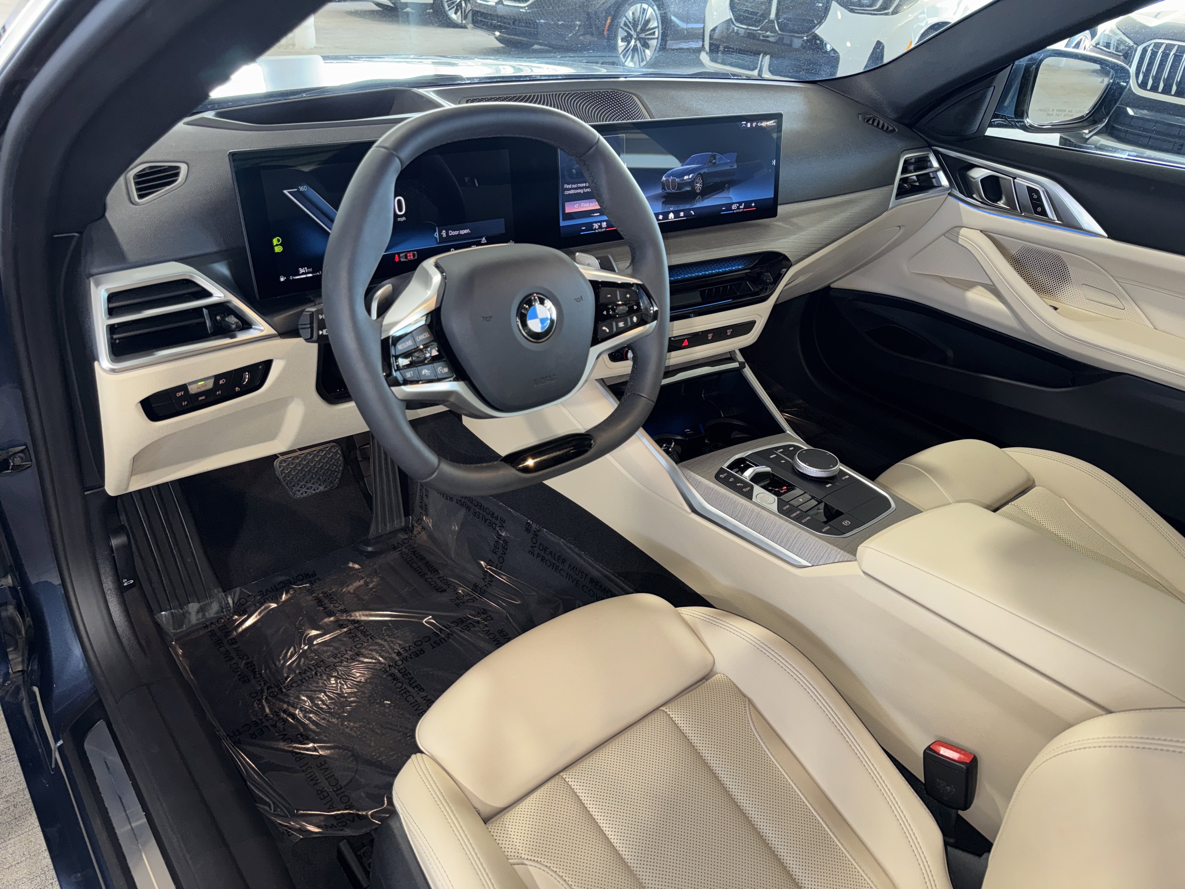 Used 2025 BMW 430i xDrive Coupe w/ Premium Package image 17