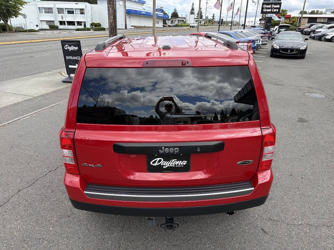 Used 2017 Jeep Patriot Sport AWD/4WD image 5