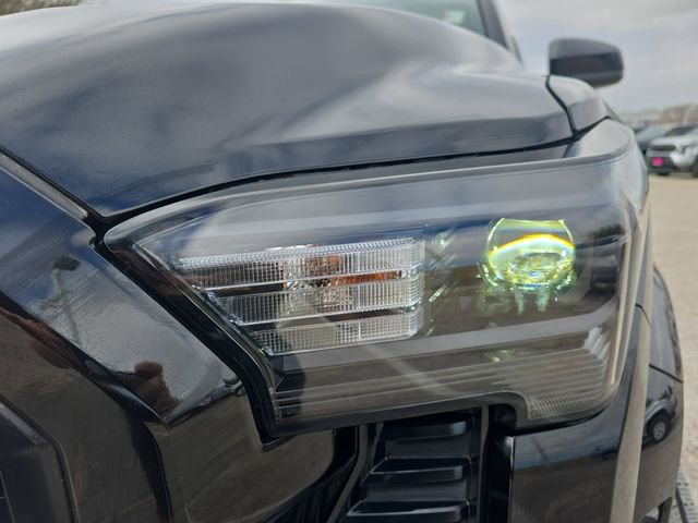 Used 2025 Toyota Tacoma SR5 image 29