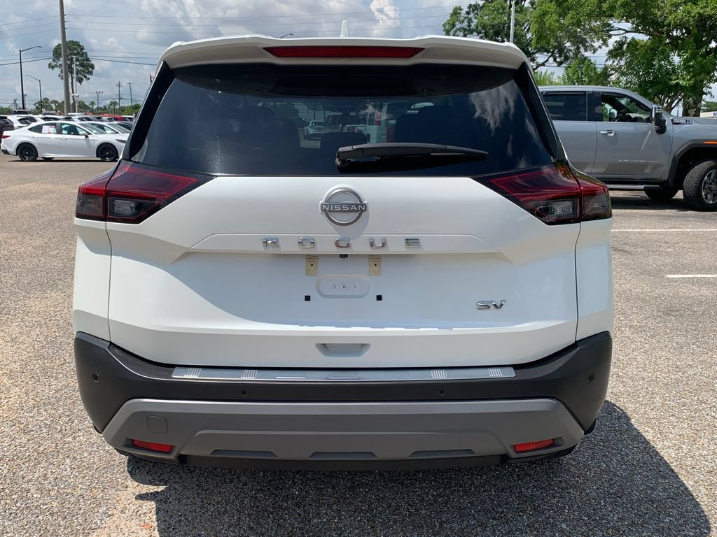 Used 2023 Nissan Rogue SV w/ SV Premium B Package FWD image 8