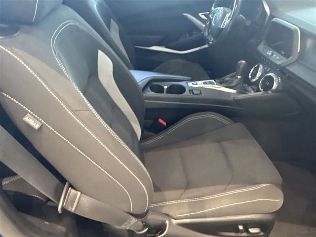 Used 2022 Chevrolet Camaro SS RWD image 27
