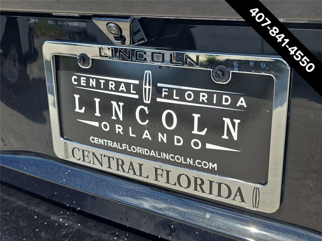 New 2026 Lincoln Navigator L Black Label AWD/4WD image 5