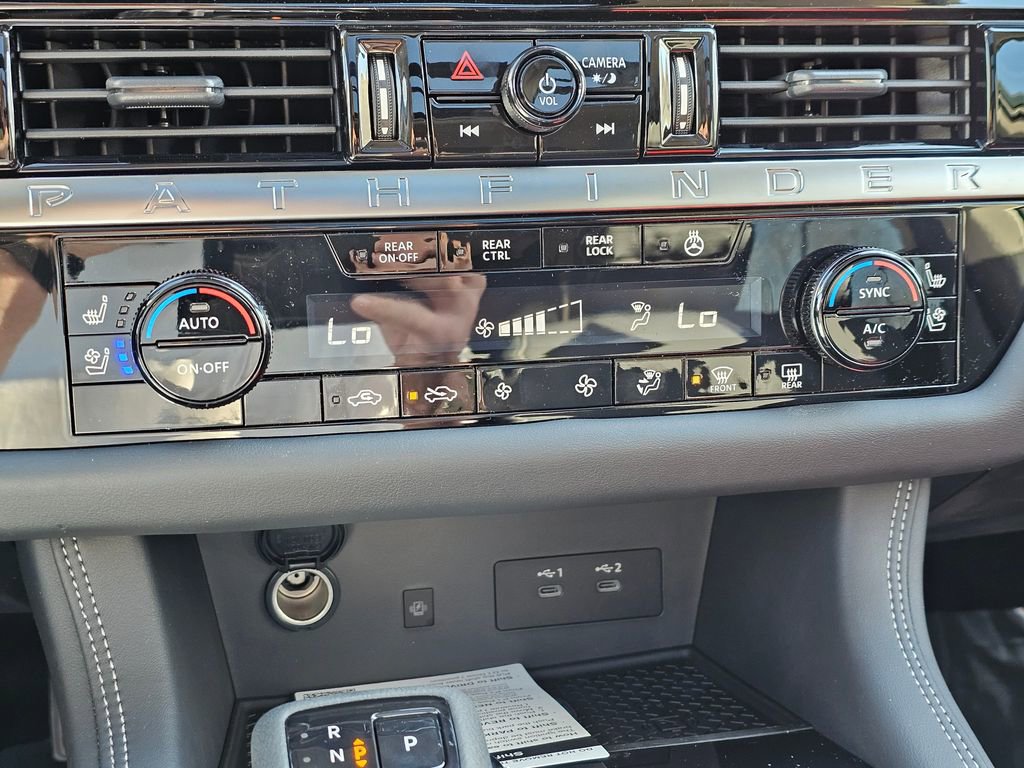 New 2026 Nissan Pathfinder Platinum AWD/4WD image 15
