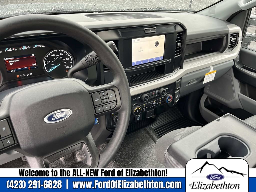 New 2026 Ford F350 4x4 Regular Cab Super Duty image 14