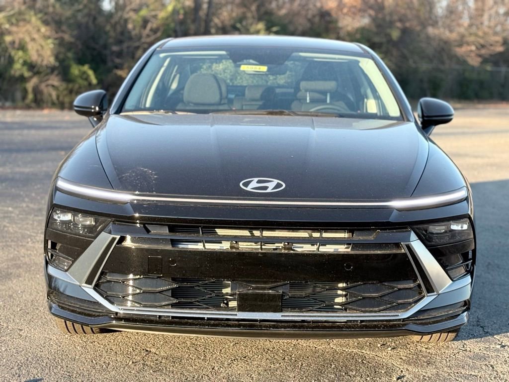 New 2026 Hyundai Sonata SEL FWD image 2
