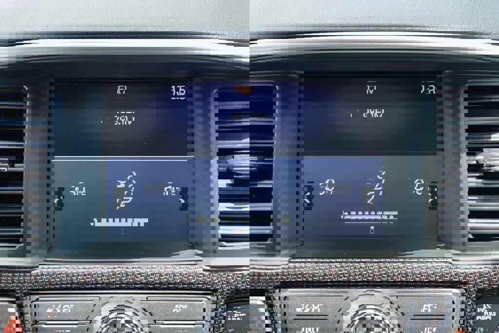 Used 2020 Nissan Pathfinder SV w/ Rock Creek Edition image 13