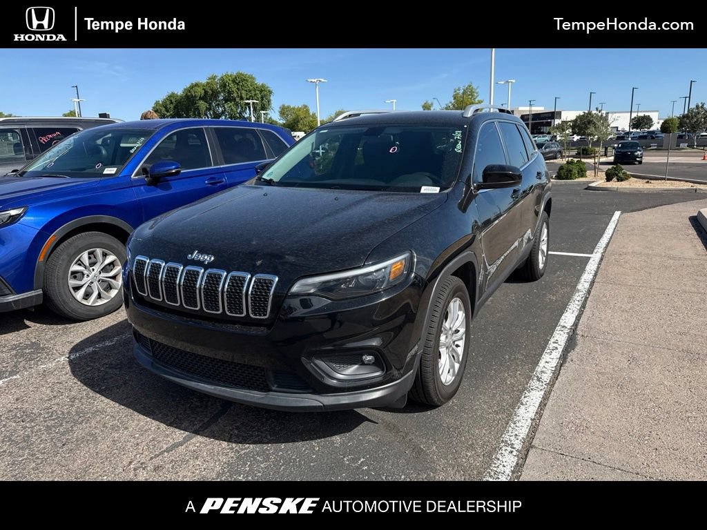 Used 2019 Jeep Cherokee Latitude w/ Popular Appearance Group FWD video 1