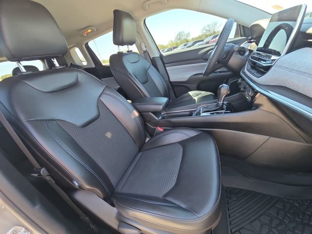 Used 2022 Jeep Compass Latitude image 10