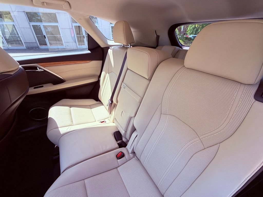 Used 2018 Lexus RX 350L FWD image 13