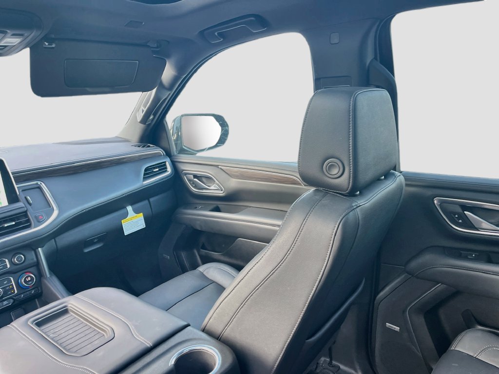 Used 2022 Chevrolet Tahoe Z71 w/ Luxury Package AWD/4WD image 25