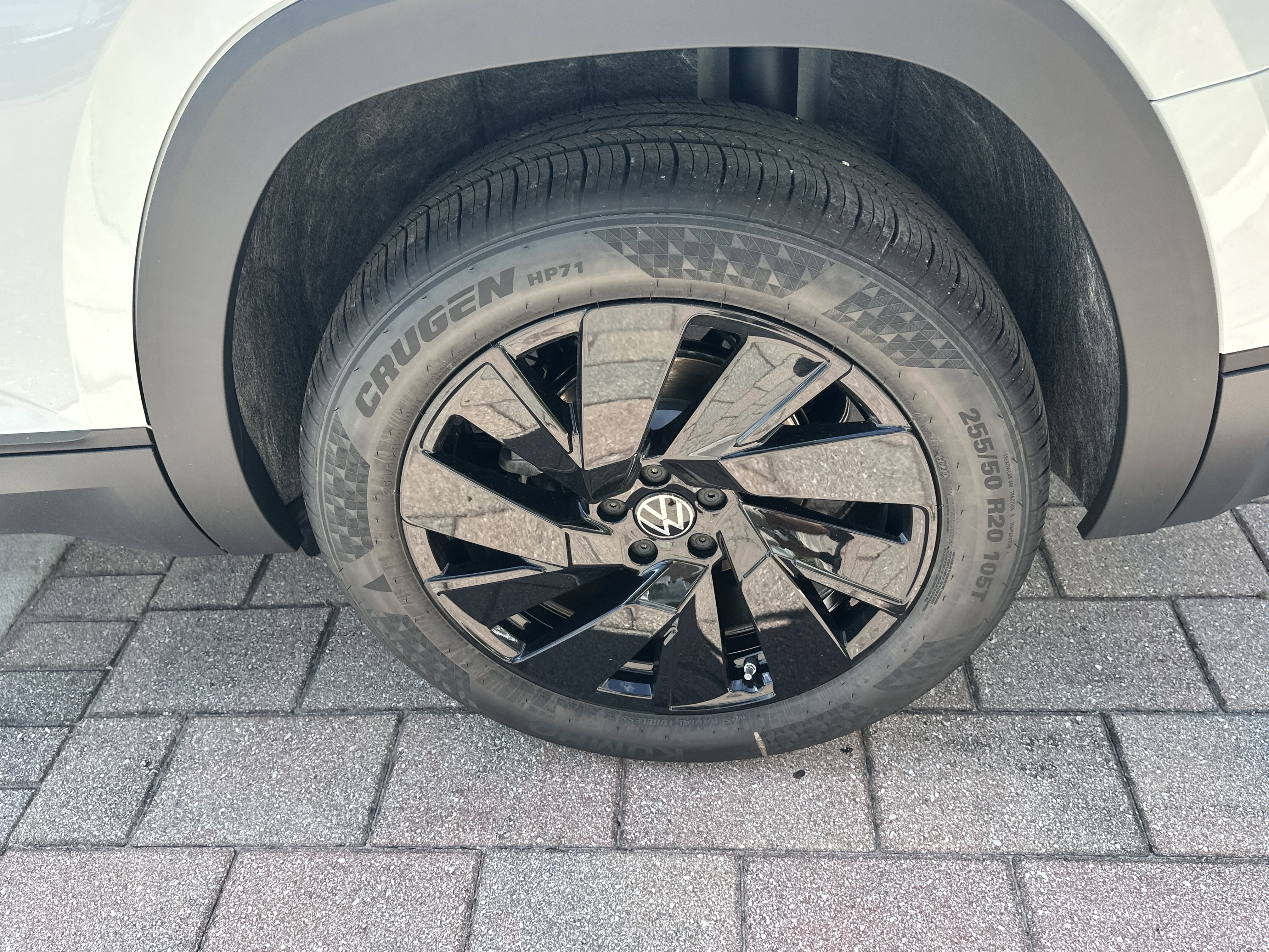 New 2026 Volkswagen Atlas SE image 11