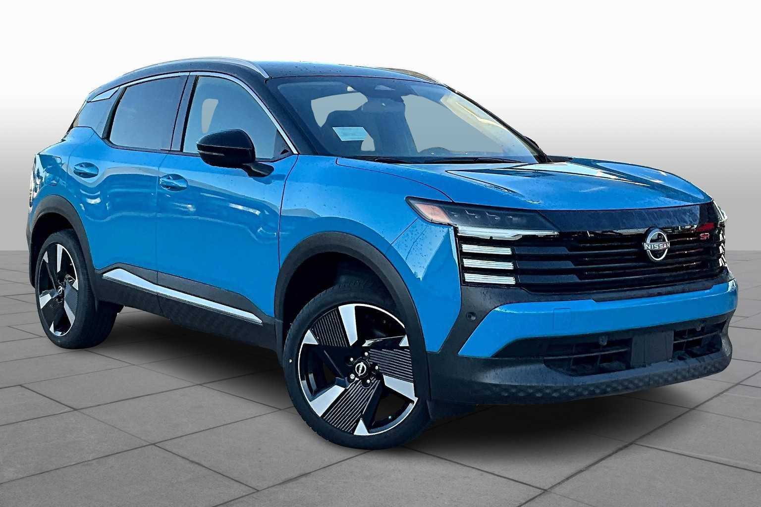 New 2025 Nissan Kicks SR w/ Illumination Package image 2