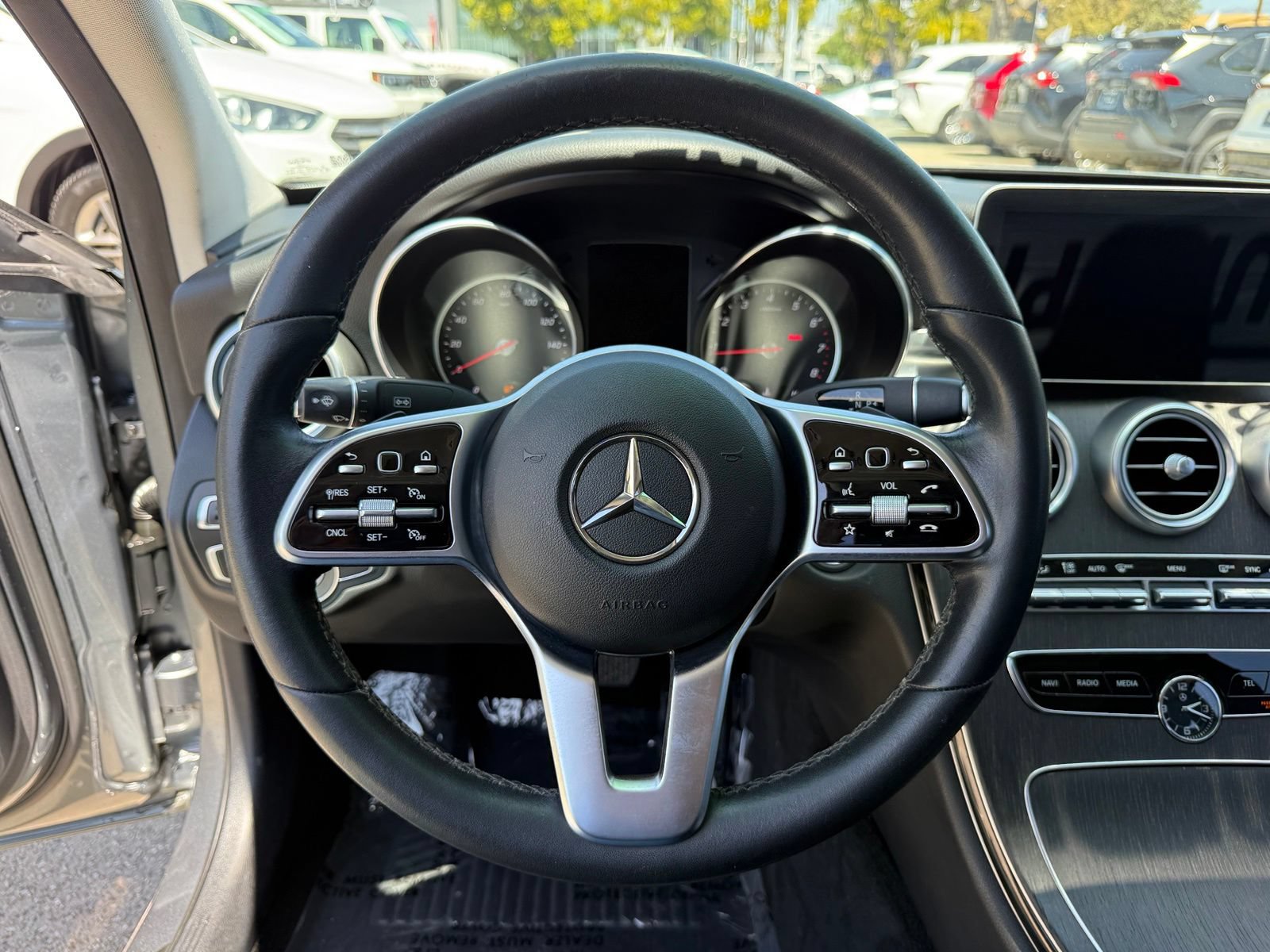 Used 2019 Mercedes-Benz C 300 Sedan w/ Premium Package image 32