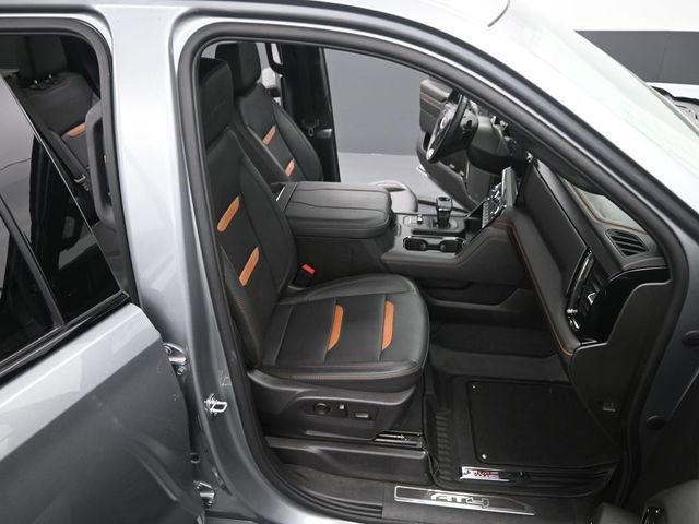 Used 2024 GMC Sierra 1500 AT4 w/ Technology Package image 19