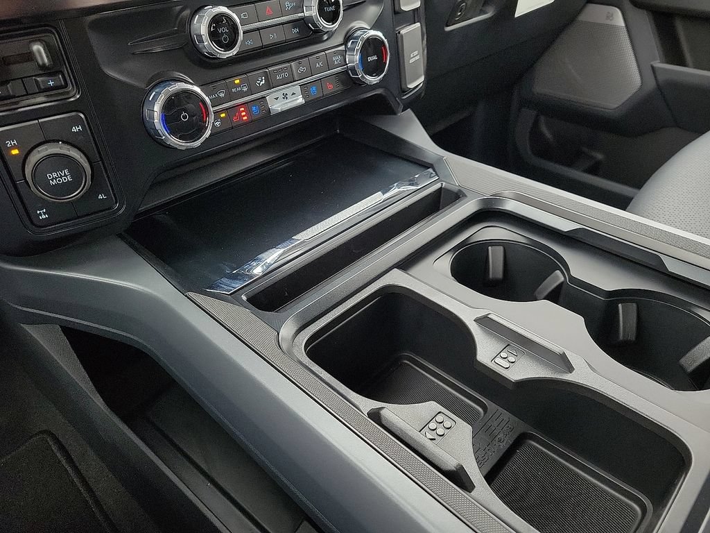 New 2026 Ford F350 Lariat w/ Black Appearance Package AWD/4WD image 25