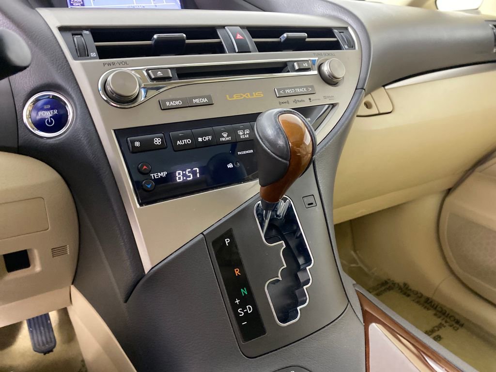 Used 2013 Lexus RX 450h FWD image 19