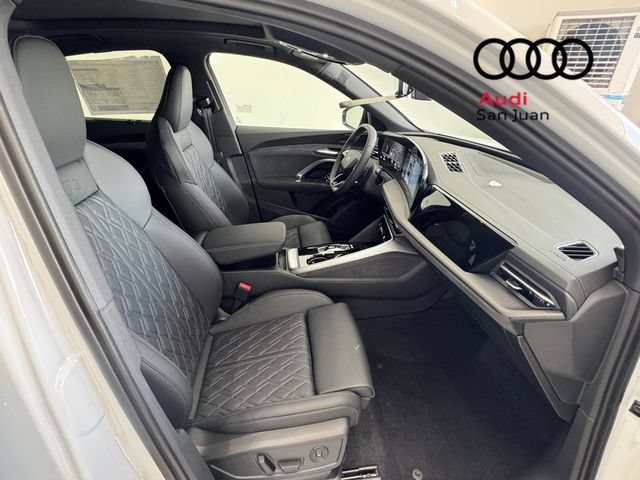 New 2026 Audi SQ5 Premium Plus AWD/4WD image 25