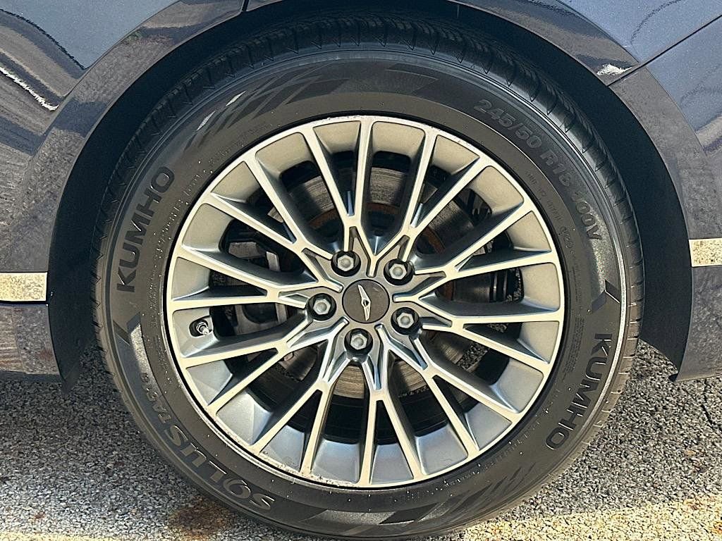 Used 2023 Genesis G80 2.5T image 30