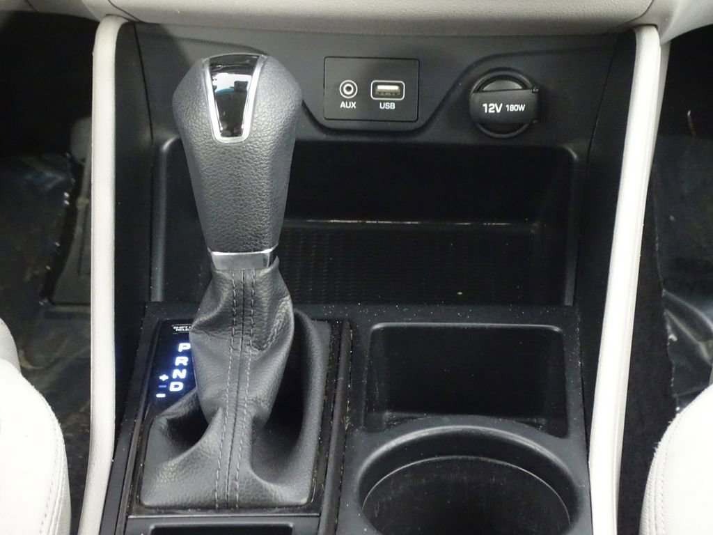 Used 2020 Hyundai Tucson SE image 28